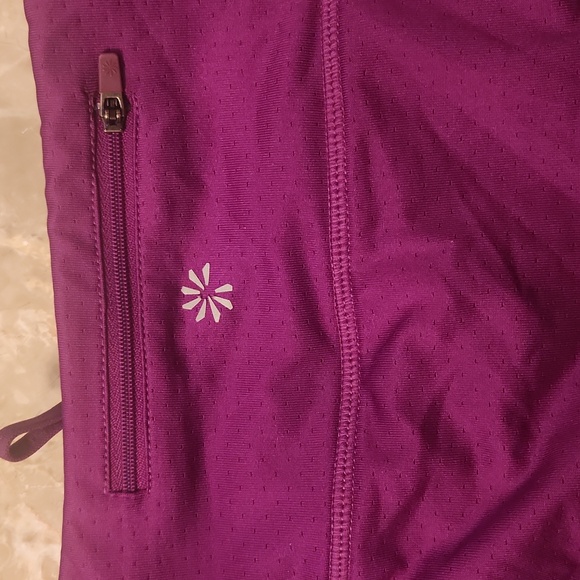 ATHELTA RUNNUNG/ WORKOUT SKORT - Picture 2 of 6